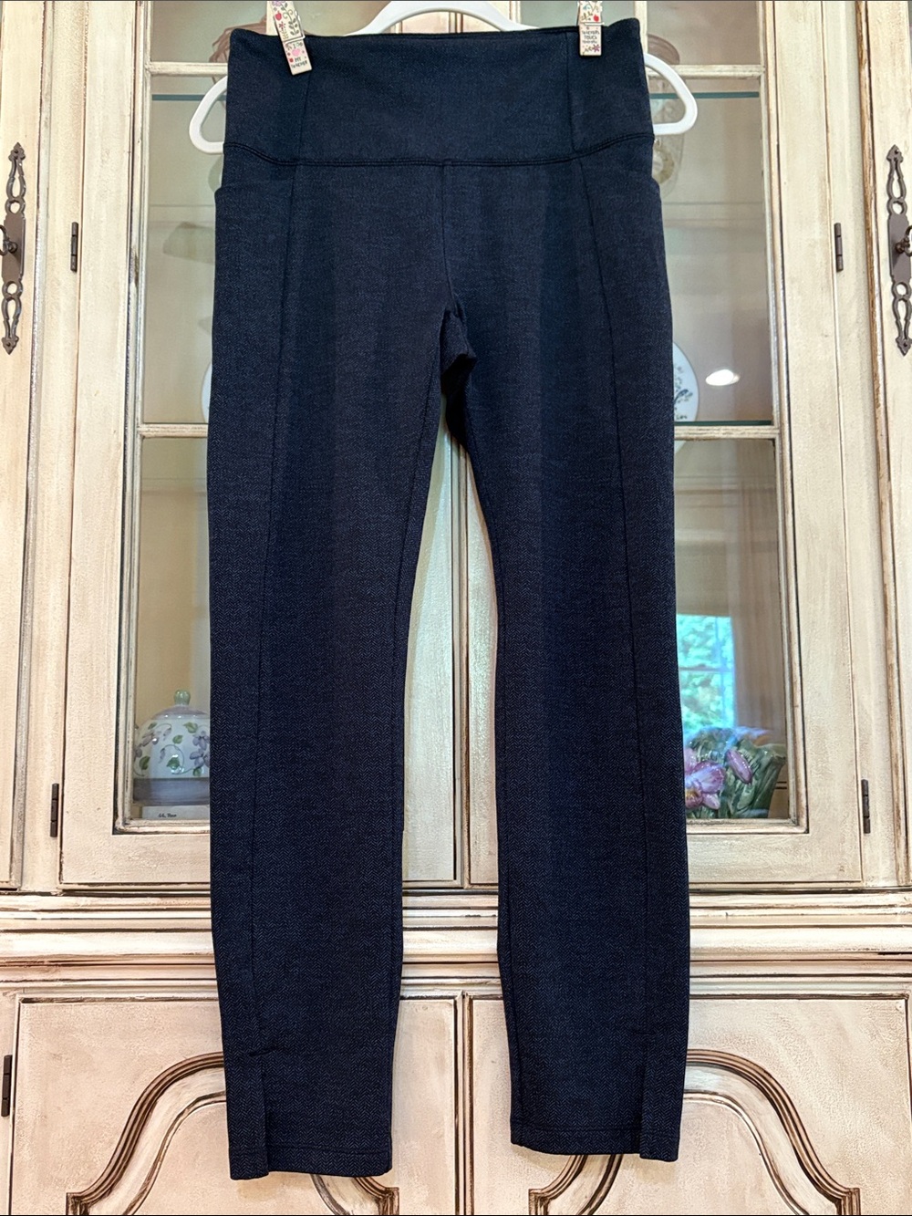 EUC Athleta Black Patterned High-Waist Ponte Leggings